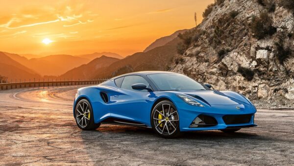 Lotus Emira: Kỷ nguyên cuối cùng của xe thể thao thuần chất – Khúc tráng ca vĩnh cửu trước bình minh điện hóa