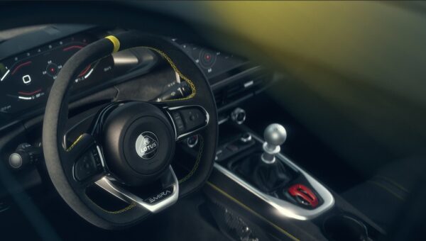 Thông số kỹ thuật Lotus Emira: Sức mạnh từ khối động cơ 400 mã lực