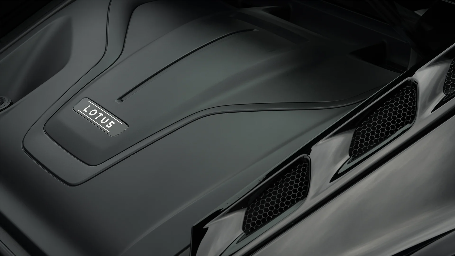 HIỆU NĂNG VẬN HÀNH: SỨC MẠNH TIÊN PHONG